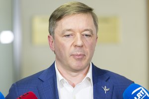 Seimo valdybos sprendimą dėl parlamentinių lėšų R. Karbauskis vadina privilegijų grąžinimu