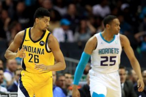 D. Sabonio akivaizdoje – pratęsimo pareikalavusi „Pacers“ ir „Hornets“ drama