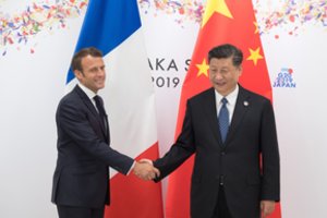 Xi Jinpingas ir E. Macronas: Paryžiaus klimato kaitos susitarimas yra negrįžtamas procesas