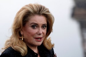 Prancūzų aktorė Catherine Deneuve – ligoninėje: būklė sunki