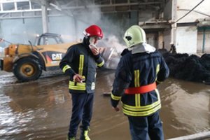 Alytuje gaisrą gesinusiems ugniagesiams dar didesnės premijos