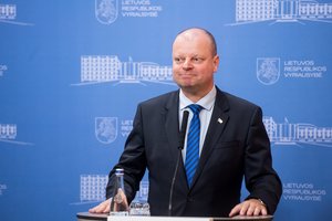 Vėžiu sergantis Saulius Skvernelis iš kolegų sulaukė ir žiaurios kritikos