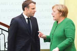 A. Merkel sako nesutinkanti su E. Macrono nuomone apie NATO