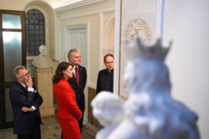 Italijoje viešintis G. Nausėda žada pasimokyti kuklumo iš popiežiaus ir aptarti nemalonią temą su premjeru