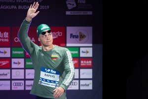 D. Rapšys plaukimo pasaulio taurės etape Katare nusitaikė į dar vieną aukso medalį