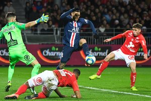 „Paris Saint Germain“ klubas tolsta nuo artimiausių persekiotojų