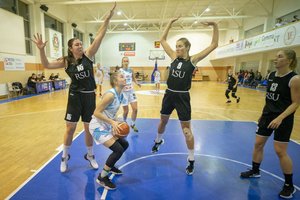 „Kibirkštis-MRU“ nepasigailėjo viešnių iš Latvijos, Šiaulių ekipa nusileido TTT ekipai