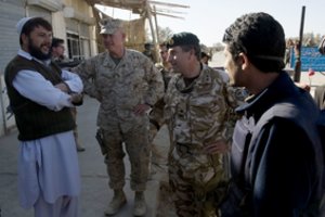 Britų generolas perspėjo apie „beatodairiškos“ Rusijos keliamą grėsmę