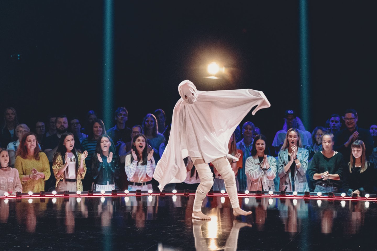 Įvyko projekto „Šokio Revoliucijos“ didysis finalas, kuriame varžėsi keturi, skirtingus šokio stilius atstovaujantys finalistai.<br>LNK nuotr.