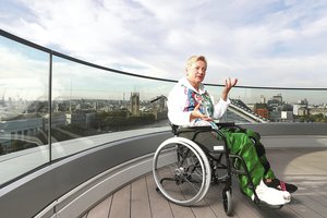 Skandalas Ukrainoje: oligarchui metami kaltinimai dėl pasikėsinimo į gyvybę