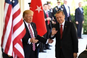 R. T. Erdogano ir D. Trumpo susitikimo dėmesio centre – Sirija ir rusiškos raketos