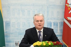 Gitanas Nausėda atšaukė ambasadorius NATO, Rusijoje