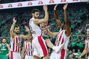 „Olympiakos“ klubą bėdos vaikosi ne vien krepšinio aikštėje