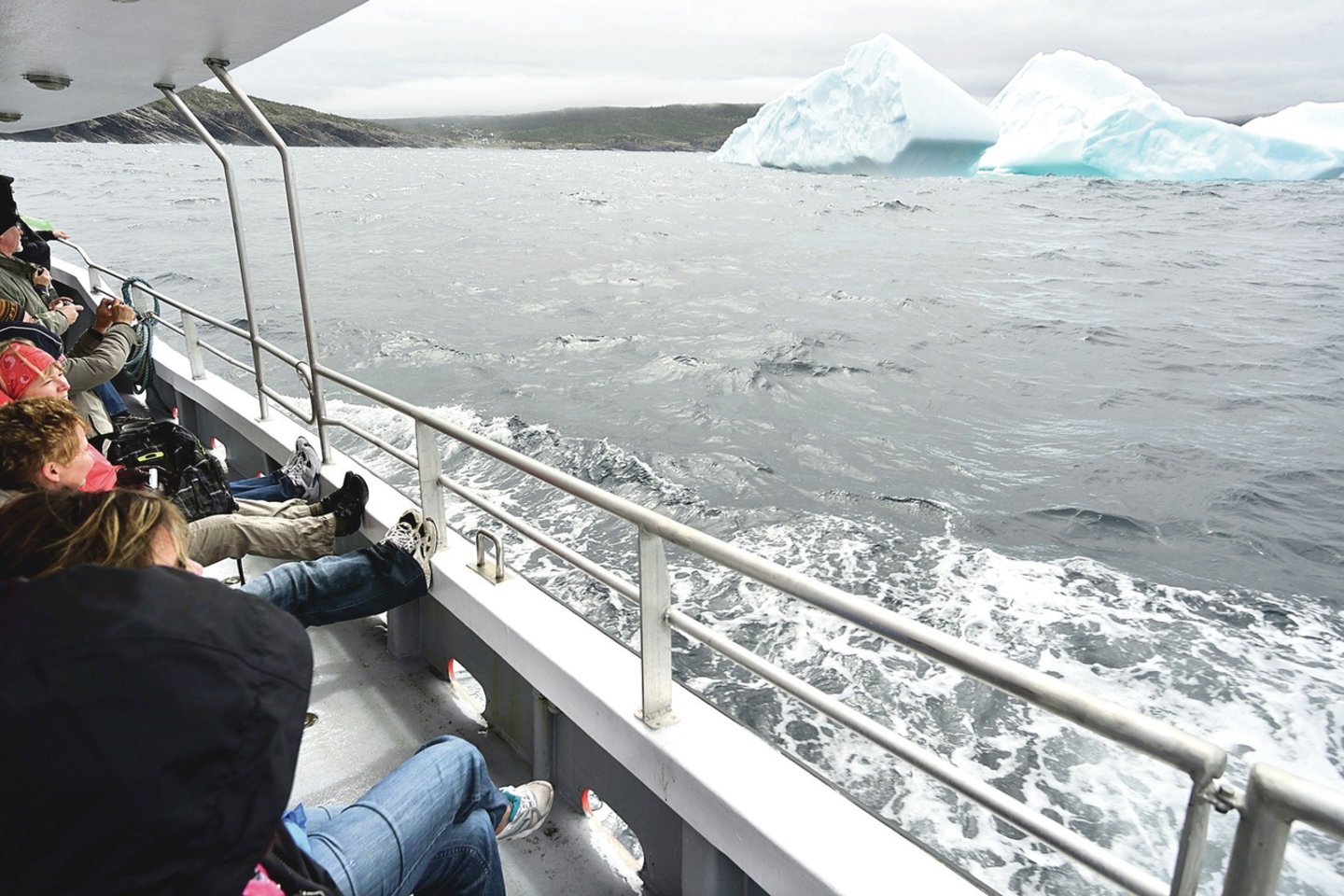 Klimato kaita grasina Grenlandijos kraštovaizdžiui ir gyvenimo būdui.