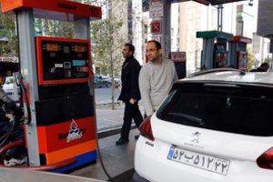 Irano Sirdženo mieste per protestus prieš degalų kainas žuvo vienas žmogus, yra sužeistųjų