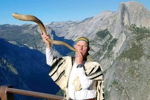 Rabino iš JAV Mošės Levino dosnumas: Lietuvai dovanoja vertingą kolekciją