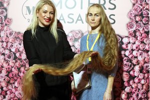 Ilgakasių konkurso nugalėtoja A.Stoškutė nustebino 2 metrų ilgio plaukais