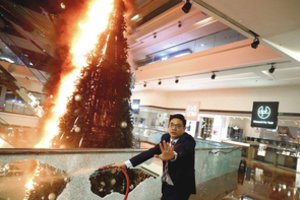 Valdžios ultimatumas protestuotojams: nurimkite, arba panaudosime jėgą