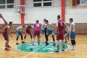 LSKL: kirtis vicečempionams, bemiegė VDU studentų naktis ir trigubas Regimanto Minioto dublis