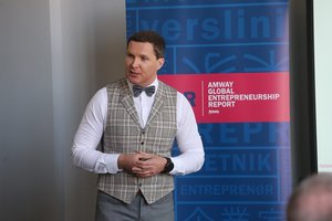 Verslumas Lietuvoje: 2 iš 3 lietuvių skeptiškai vertina šalies palankumą pradėti verslą 