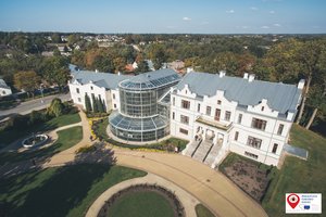 Kretingos muziejus: ekspozicijos, Tiškevičių žiemos ir vasaros parkai, baltiški akcentai