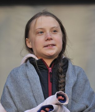 Klimato aktyvistė Greta Thunberg pelnė tarptautinį vaikų taikos apdovanojimą 