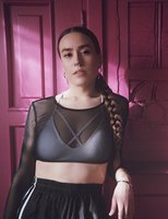 Evgenya Redko pristato debiutinį albumą ir kviečia į pirmąjį koncertą