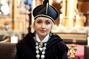 Pirmoji istorijoje VDA moteris rektorė viliasi išvengti priekabiavimo skandalo