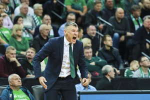 Š. Jasikevčius nuolaidų žaidėjams nebedarys: „Baigėsi vaikščiojimas iškelta galva“