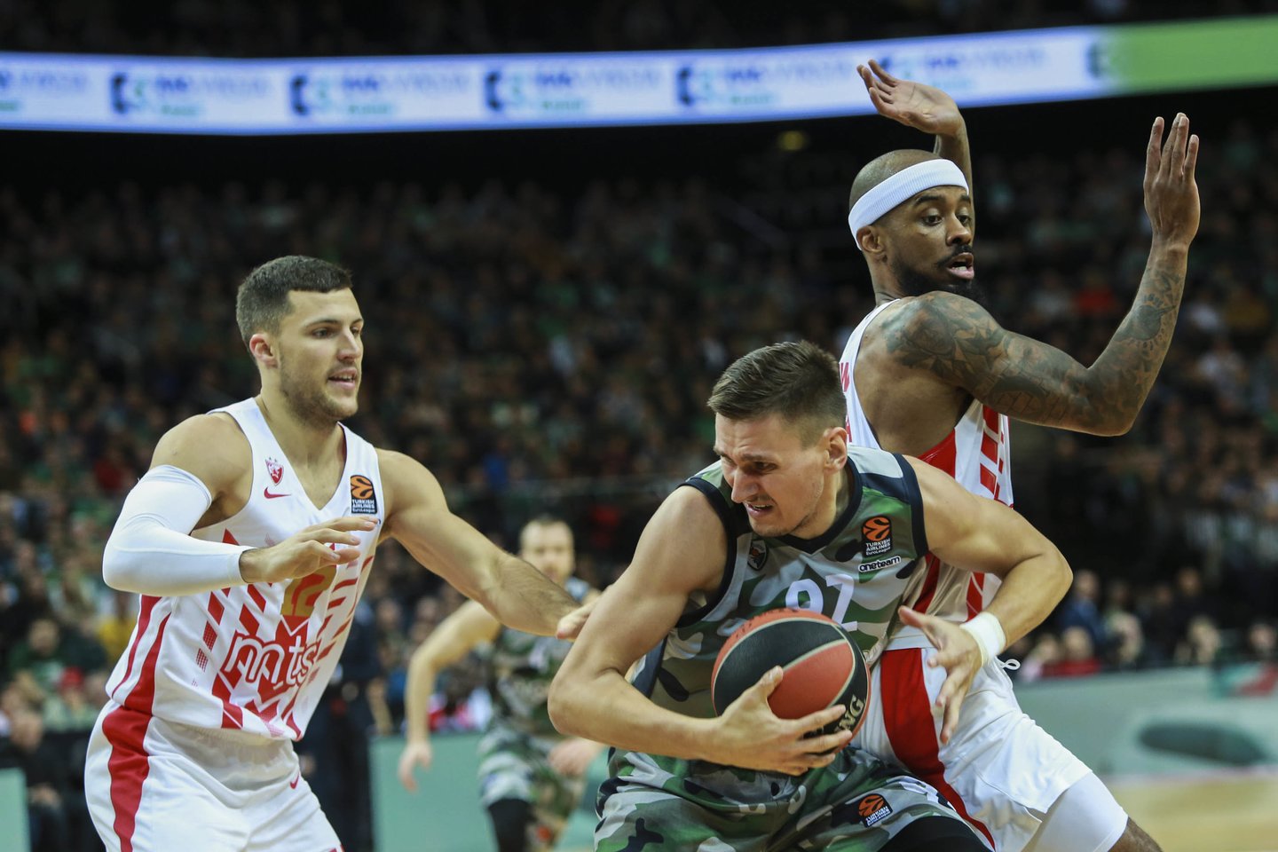 Kauno komanda namuose pralaimėjo Belgrado klubui.