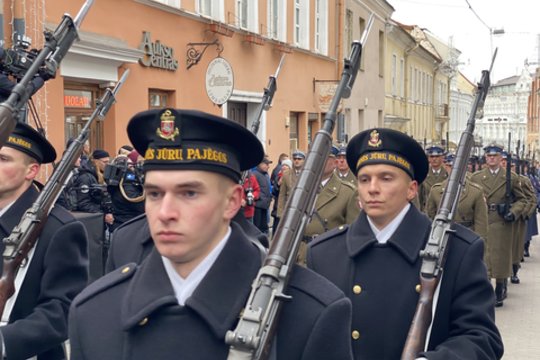 Vilniuje – XIX amžiaus sukilimo vadų laidotuvių ceremoniją.<br>V.Ščiavinsko nuotr.