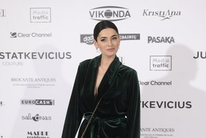 A. Jagelavičiūtei už epitetus „kiaušingalvis“ ir „priedurnis“ teko aiškintis teisme