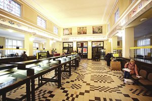 Pašto pastato likimas neaiškus, o atsisveikinimas – tylus ir graudus