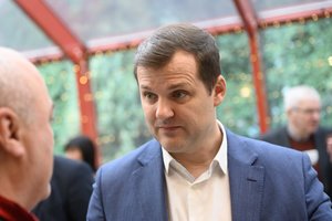 G. Paluckas: valdantieji suplėšė į skutelius santykius su visuomenės grupėmis