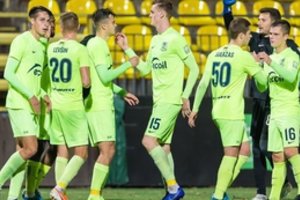 Lietuvos švieslentė: gėdingas „Sūduvos“ pralaimėjimas, ledo ritulio sensacija ir kaimynėms pralaiminčios tinklininkės