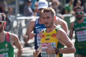 Olimpinės svajonės link skriejantis R. Kančys – apie bėgimo populiarumą ir dvigubą atsakomybę