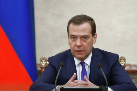 Dmitrijus Medvedevas: Rusija nesiims pirmoji švelninti sankcijų ES atžvilgiu