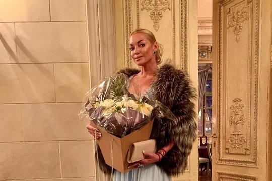 Anastasija Voločkova davė atkirtį pavydžioms savo meilužių žmonoms 