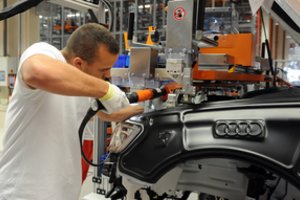 „Audi“ iki 2025-ųjų Vokietijoje atleis 9,5 tūkst. darbuotojų
