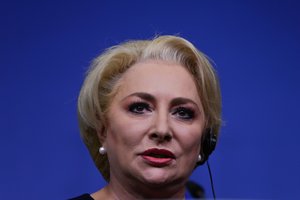 Rumunijos socialdemokratų lyderė traukiasi iš partijos vadovės posto