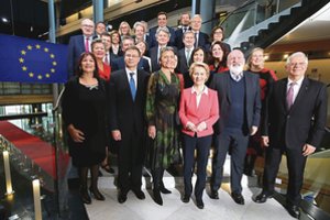 Komisijai uždegė žalią šviesą veikti: laukia didelių reformų metai