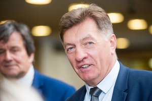 Tarp kandidatų į ekonomikos ir inovacijų ministrus – ir Algirdas Butkevičius