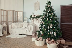 Kalėdų eglutės dekoras: tada ir dabar