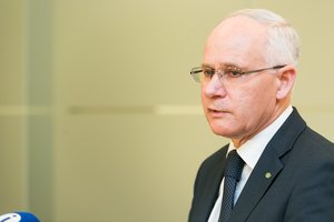 Streikuojančiose mokyklose apsilankęs A. Monkevičius: „Jeigu būčiau visagalis, pasakyčiau taip, ir viskas“