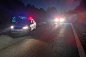 Po kvapą gniaužiančių vogto „VW Golf“ gaudynių Radviliškio r. sulaikyti du girti 17-mečiai