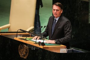 Brazilijos teisininkai kaltina J. Bolsonaro genocido prieš indėnus kurstymu