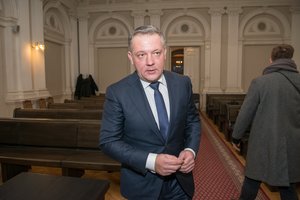 Mįslė: ar politiko interviu – kyšis?