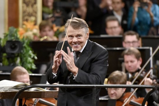 Išėjusią latvių superžvaigždę primins ir jos vardu pavadinta tulpė