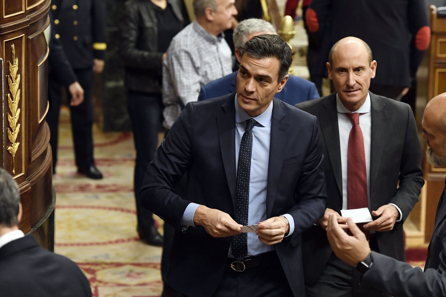 Ministro pirmininko pareigas einančio Pedro Sanchezo socialistai gavo daugiausiai vietų, tačiau mažiau nei turėjo iki tol.