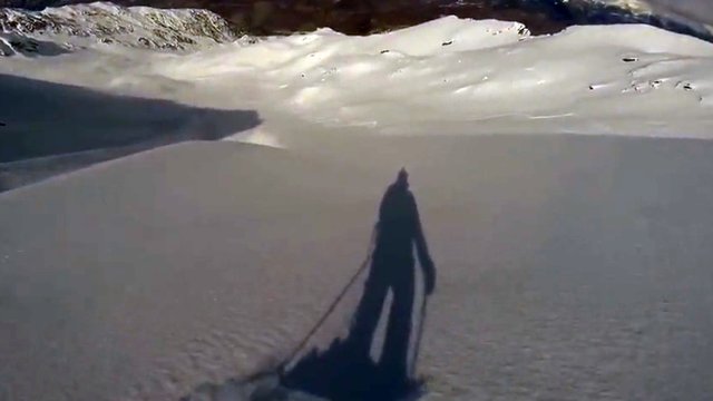 Šio nusileidimo slidininkas niekada nepamirš – viską užfiksavo kamera